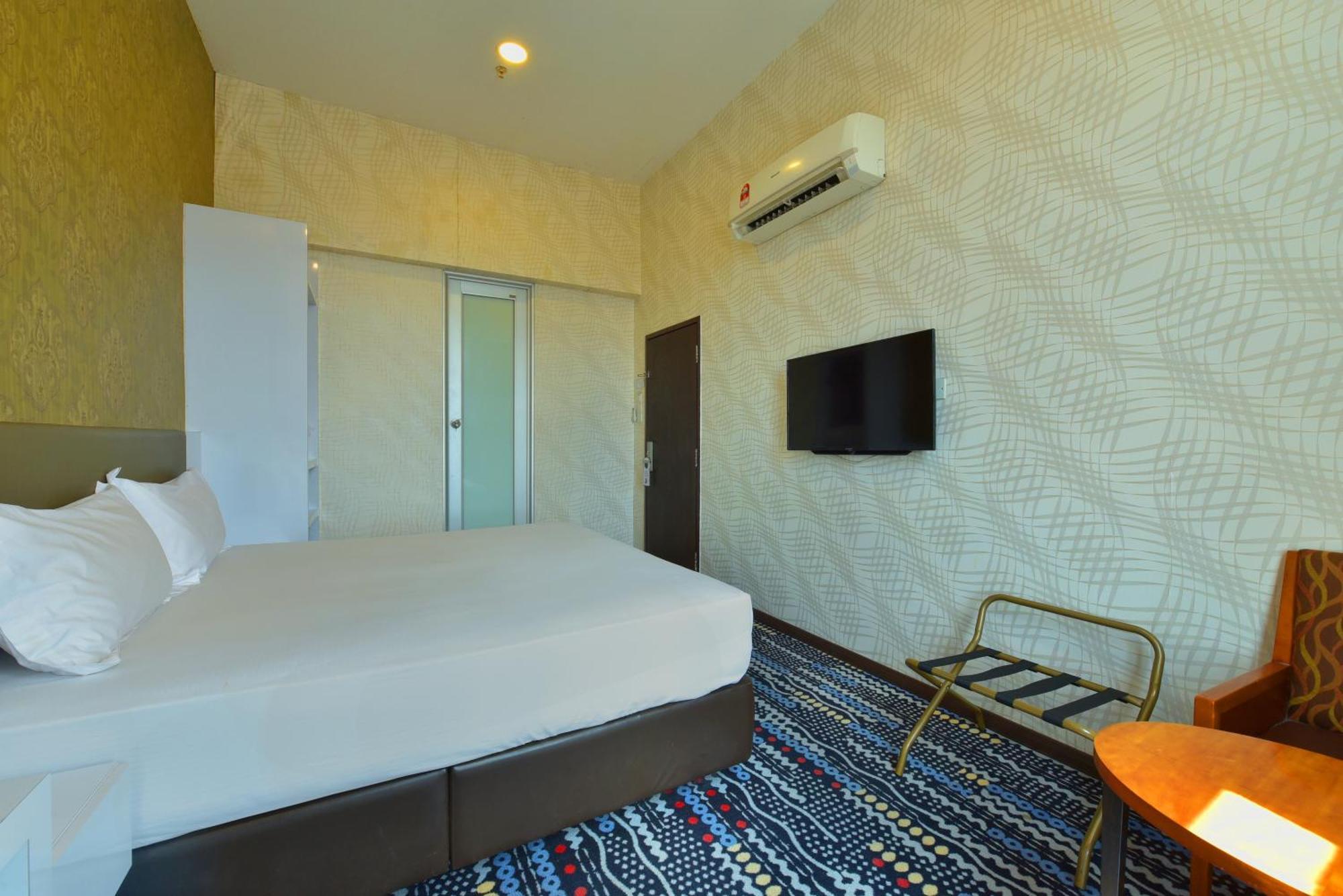 Townhouse Oak Hotel Holmes Johor Jaya Johor Bahru Eksteriør bilde