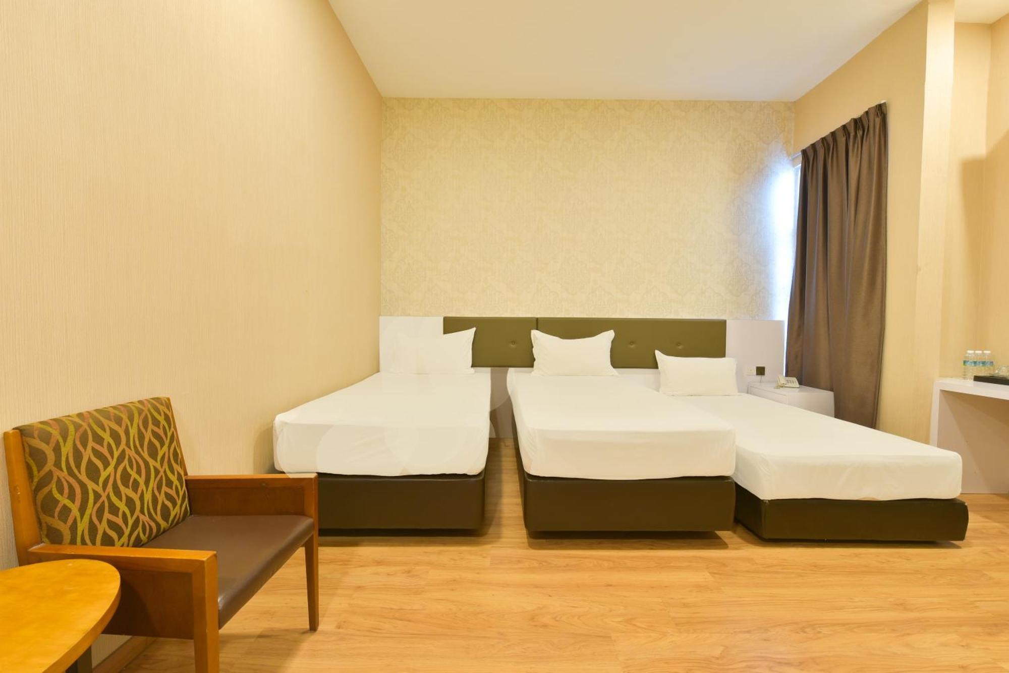 Townhouse Oak Hotel Holmes Johor Jaya Johor Bahru Eksteriør bilde