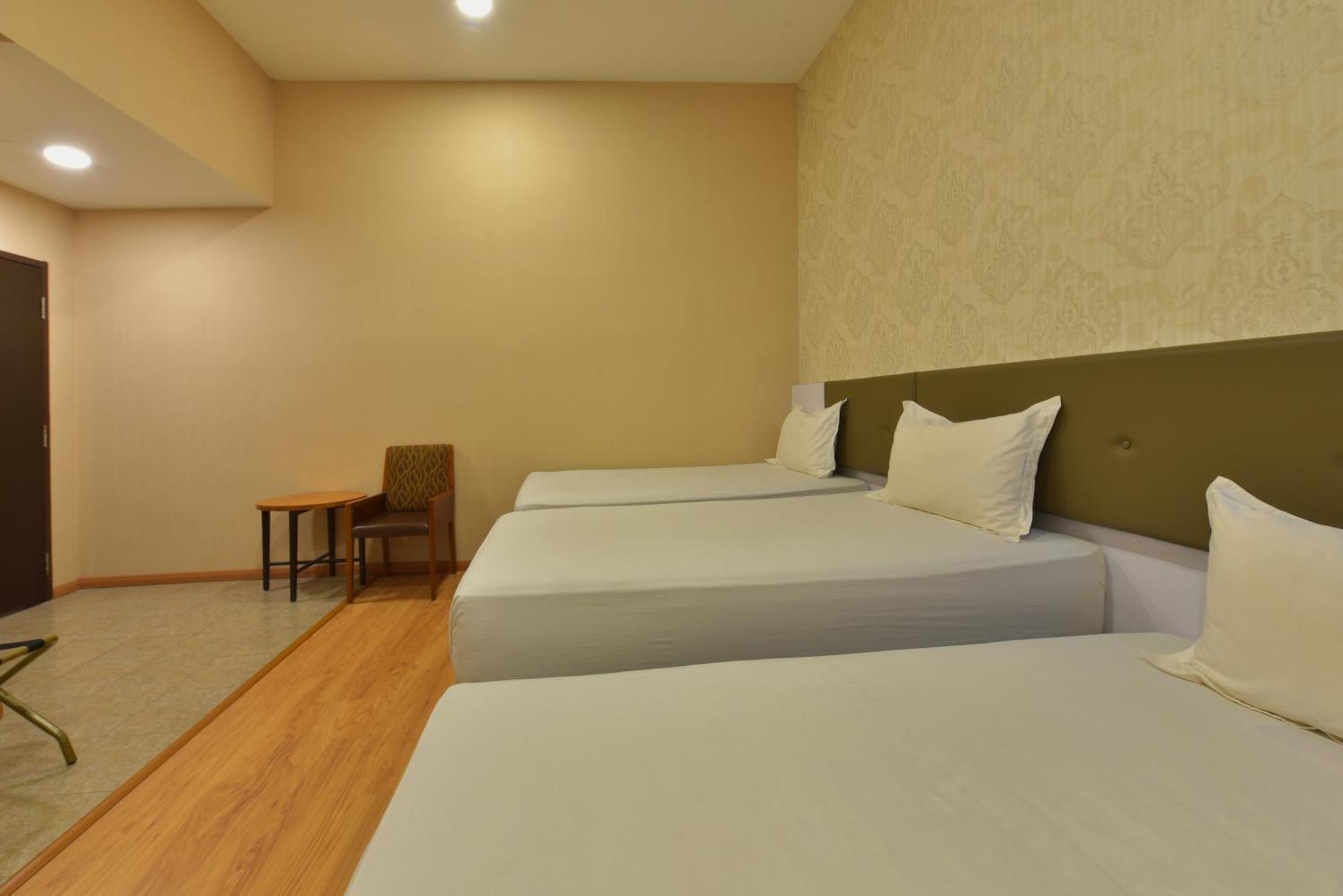 Townhouse Oak Hotel Holmes Johor Jaya Johor Bahru Eksteriør bilde