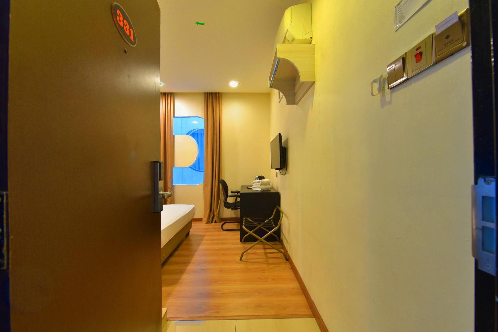 Townhouse Oak Hotel Holmes Johor Jaya Johor Bahru Eksteriør bilde